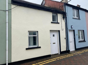 2 Bed Townhouse Eyre Square City Centre